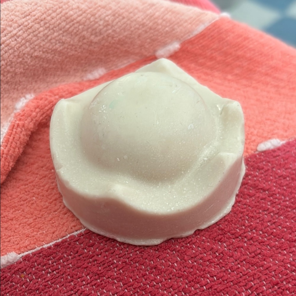 Artisan Cream Soap Bar king of skin lush new